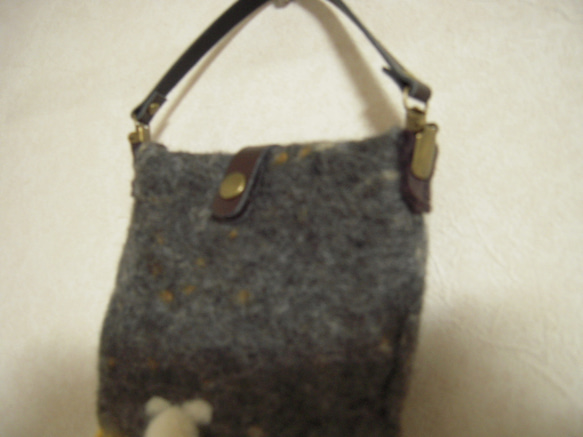羊毛フェルトの移動ポケット( ツイード×黄) 2枚目の画像