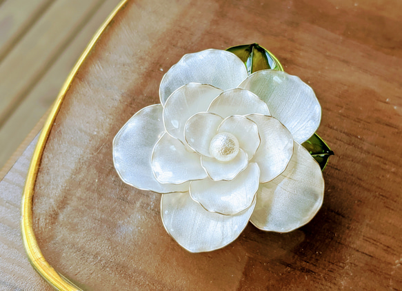 白花のブローチ*･wireflower✾ 2枚目の画像