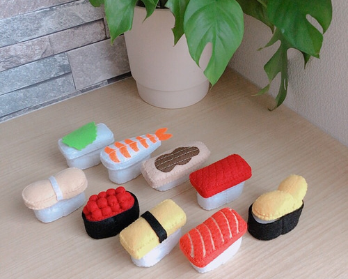 フェルトままごと☆お寿司屋さん おもちゃ・人形 petitr 通販 10800256