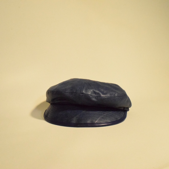 牛革 レザーキャスケット(ハンチング) “indigo” 2枚目の画像