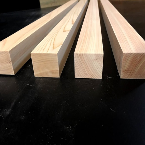 桧(ひのき)角材4本セット☆40mm×40mm×900mm☆受注生産☆国産 木材・板