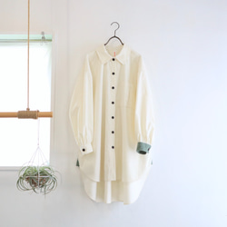 cuff & gadget long shirt (ivory x smokey green) 1枚目の画像