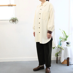 cuff & gadget long shirt (ivory x smokey green) 6枚目の画像