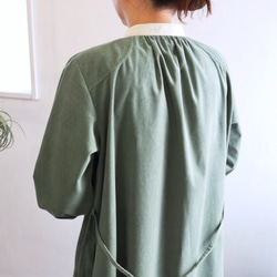 cotton corduroy stand color I-line P dress  (smokey green) 6枚目の画像