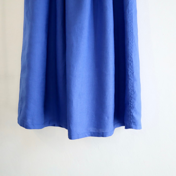 french linen front button skirt (cobalt blue) 6枚目の画像