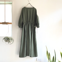french linen W-button dress (khaki) 2枚目の画像