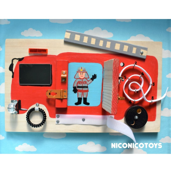 いたずら大好き！ ビジーボード 3 知育玩具 鍵 開け おもちゃ