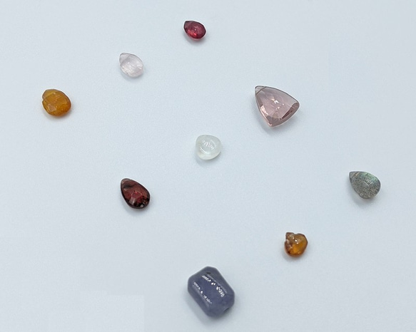 【1周年記念キャンペーン】3種の天然石チャームを選べる福袋【7/31まで】 3枚目の画像