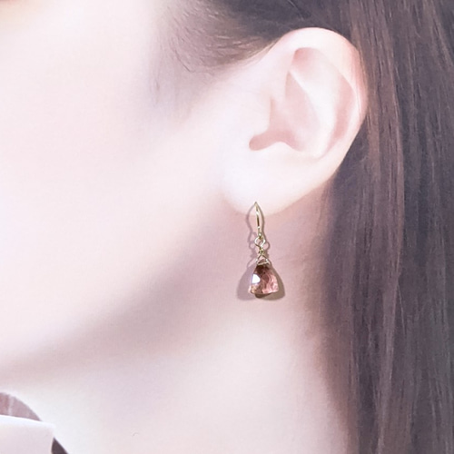 超希少】天然石 14kgf クンツァイト シンプルピアス アレルギー対応