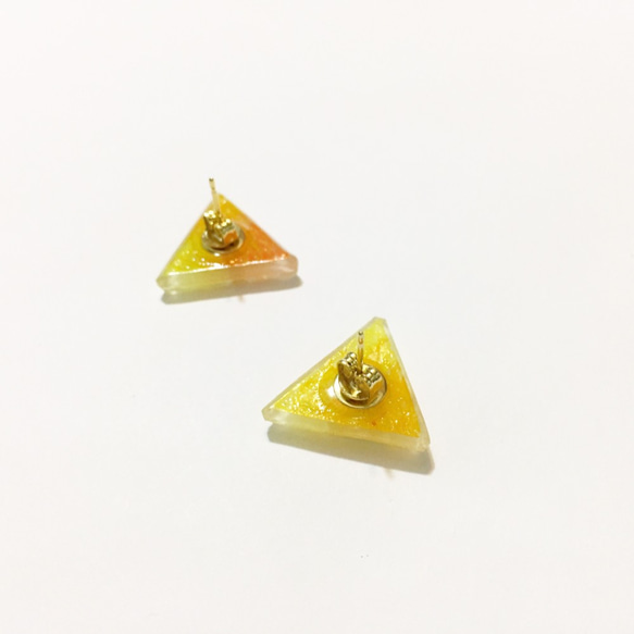 モザイクピアス orange triangle 3枚目の画像