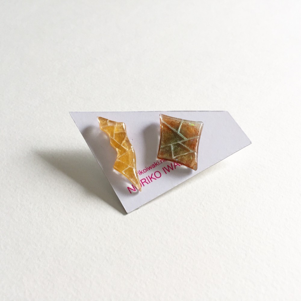 モザイクピアス アンバー 4,620円