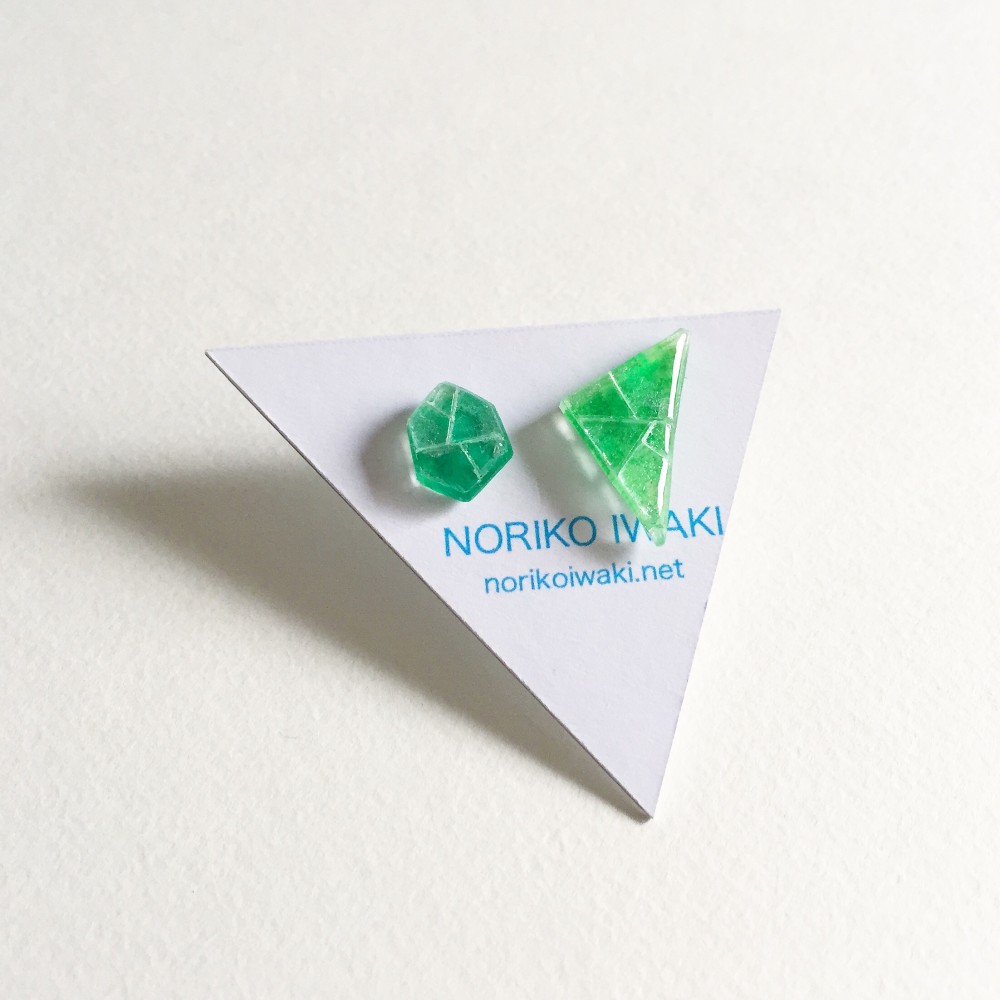 モザイクピアス グリーン