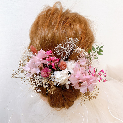 ✴︎ドライフラワー髪飾り✴︎ピンク紫陽花ゴールドかすみ草和装飾り成人式髪飾り ✴︎ドライフラワー髪飾り✴︎ピンク紫陽花ゴールドかすみ草和装