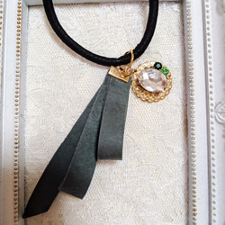 リボンヘアゴム♡スエードリボンカーキ×ミンクファー♡ハンドメイド