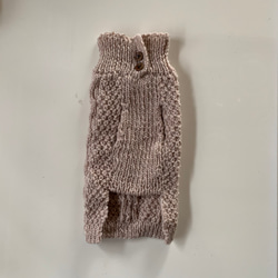 手編み犬用Sサイズニットセーター・婦人用ニットアームカバーセット 3枚目の画像