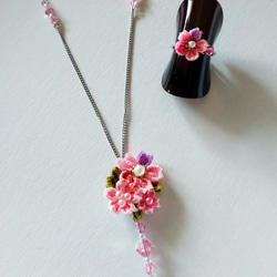 つまみ細工 桜のネックレスと指輪のセット  ピンク 4枚目の画像