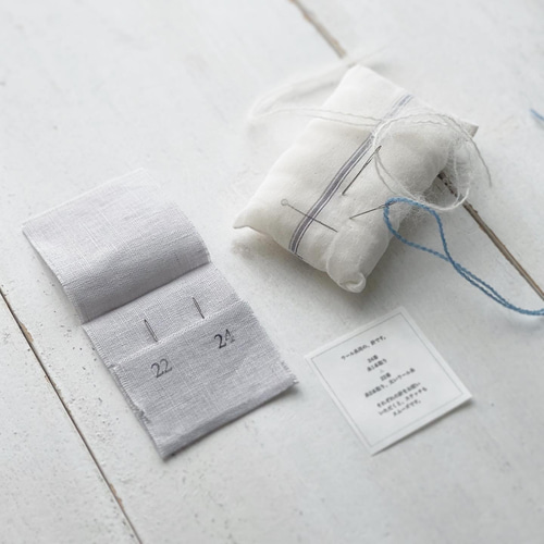 刺繍キット〕｛生成り色｝ノエルの時間 刺繍枠のフレーム飾り キット