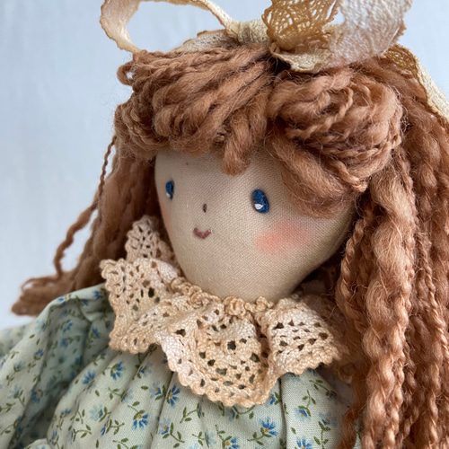 カントリードールバニーちゃん(水色花柄刺繍mp)最終お値下げ！ 0_c73bddad4169b4d0445d3edb8b2a