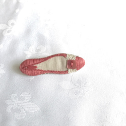 shoe shoe shoe刺繍のブローチNo.61 1枚目の画像