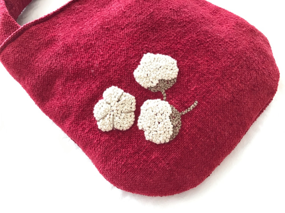 綿花の手刺繍のミニバッグ(あか) 2枚目の画像