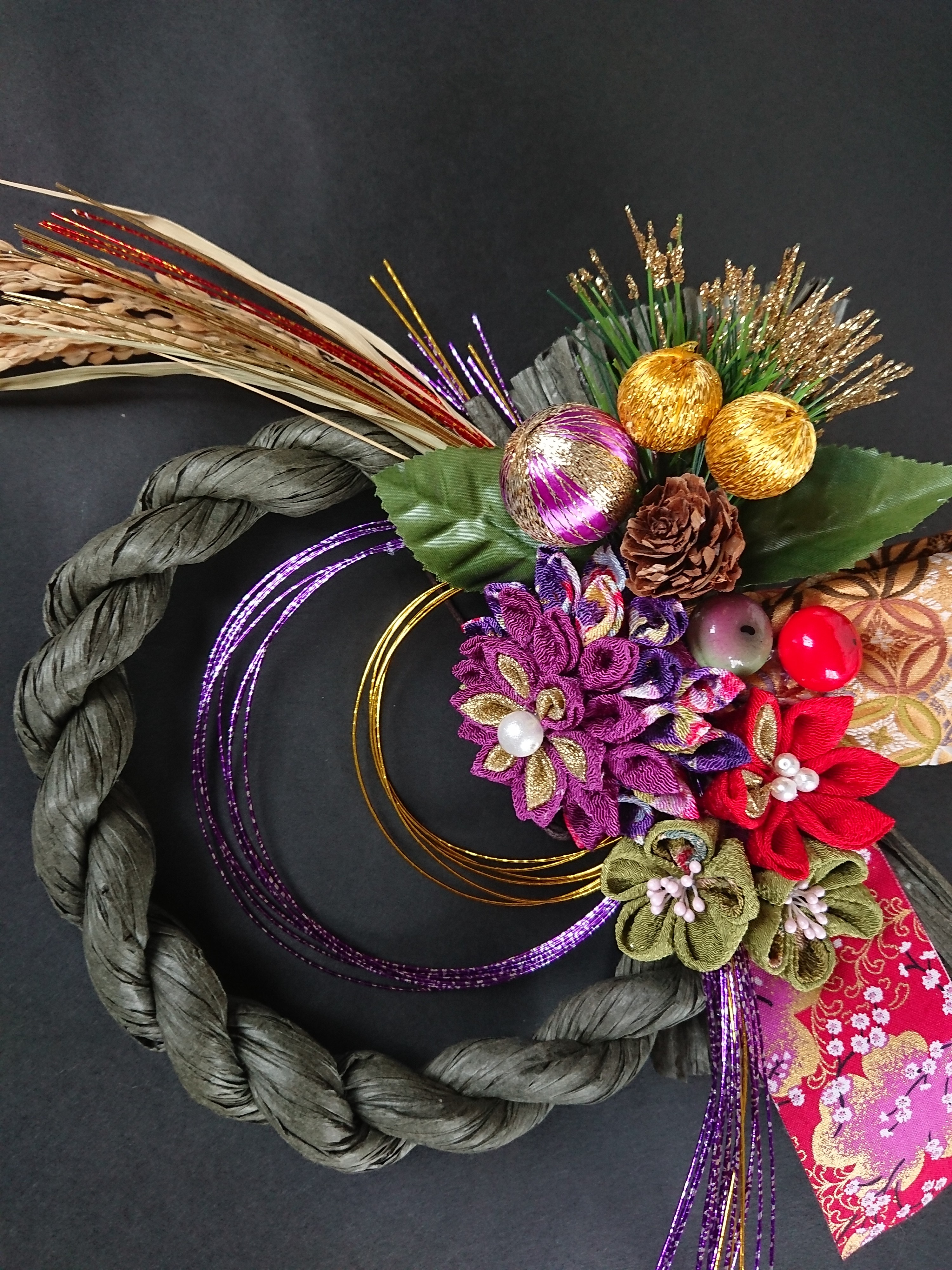 つまみ細工 萌華-moca-  しめ縄土台 わらルック お正月飾り つまみ細工 萌華-moca- 様専用 しめ縄土台 わらルック お正月