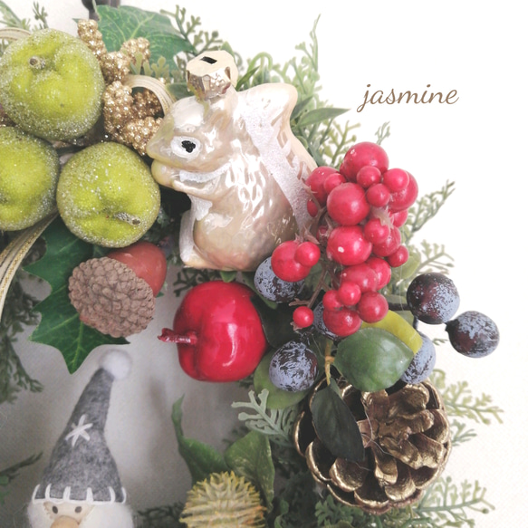 『冬の新作』果物と木の実いっぱい♪童話の森のXmas♥小人とリスのハッピーChristmas〜クリスマスリース 6枚目の画像