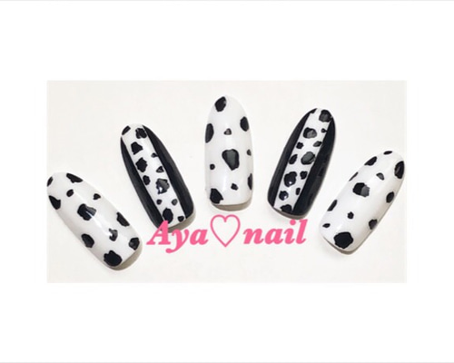 ブラックダルメシアンネイル ネイルチップ（つけ爪） ayanail