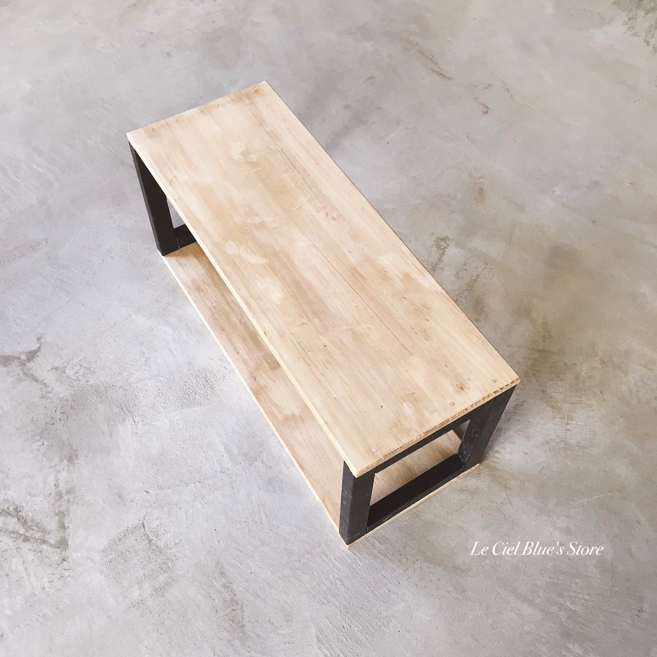 パインとアイアンシェルフ