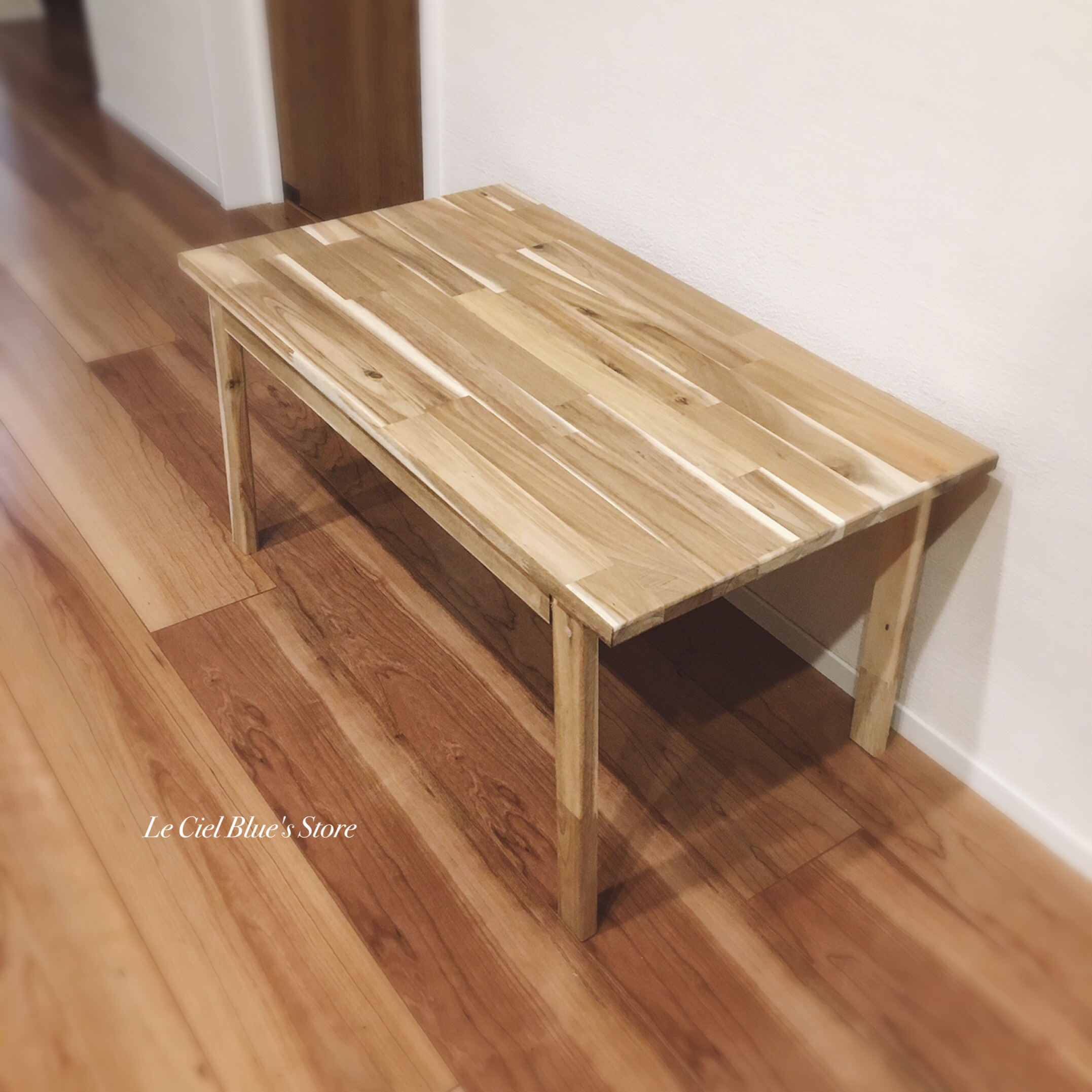 アカシア八の字テーブル 7,400円