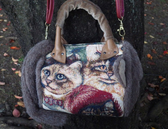 ゴブラン織りの猫さんのネコガタバッグ 2枚目の画像