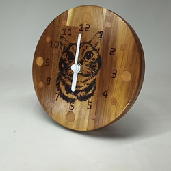 木製　にゃんこ　置時計 2枚目の画像