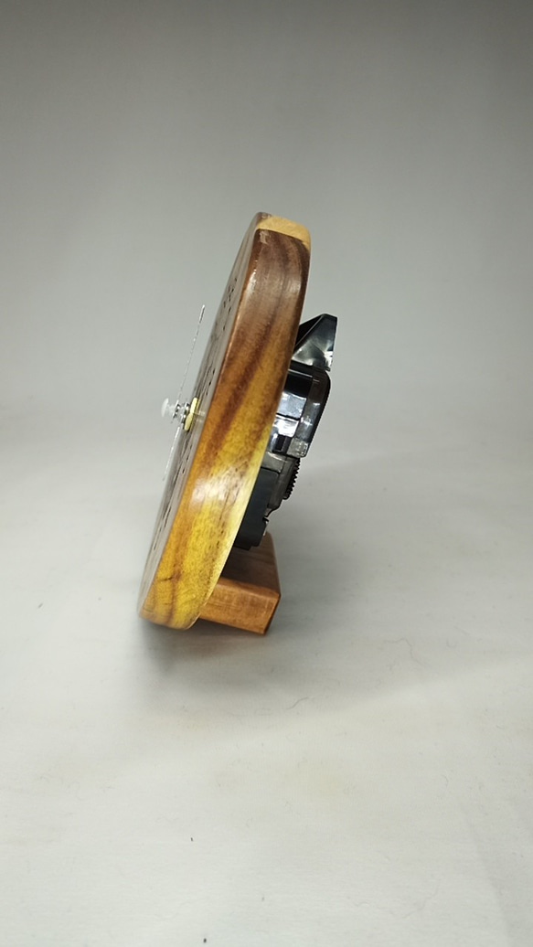 木製　にゃんこ　置時計 4枚目の画像