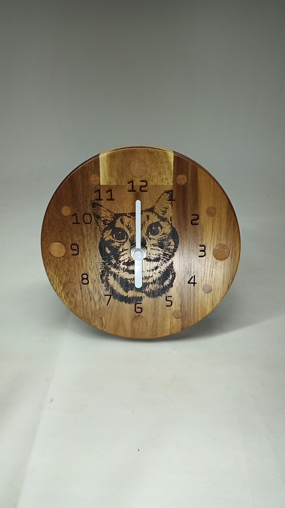 木製　にゃんこ　置時計 5枚目の画像