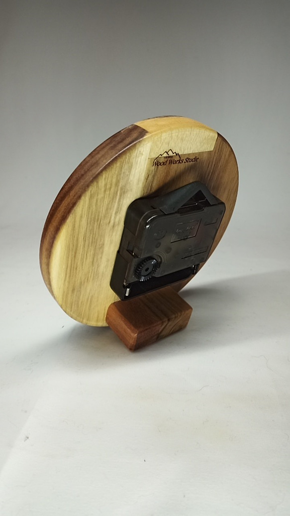 木製　にゃんこ　置時計 6枚目の画像