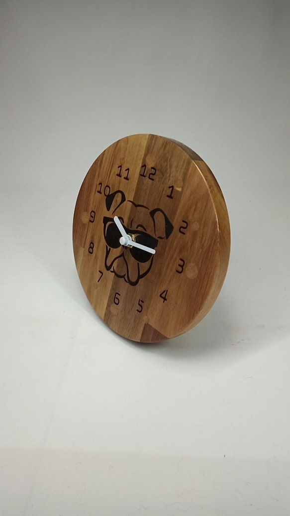 木製　わんこの置時計 3枚目の画像