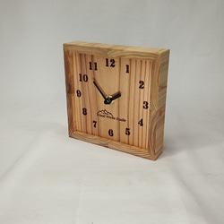 木製　ヒノキ無垢材＆杉無垢材の掛け時計 1枚目の画像