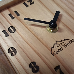 木製　ヒノキ無垢材＆杉無垢材の掛け時計 6枚目の画像