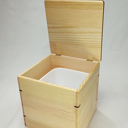 木製　ヒノキのサニタリーBOX　プラBOX付き 3枚目の画像