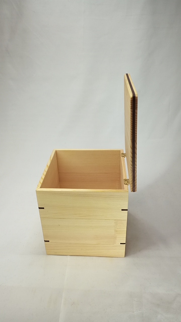 木製　ヒノキのサニタリーBOX　プラBOX付き 7枚目の画像