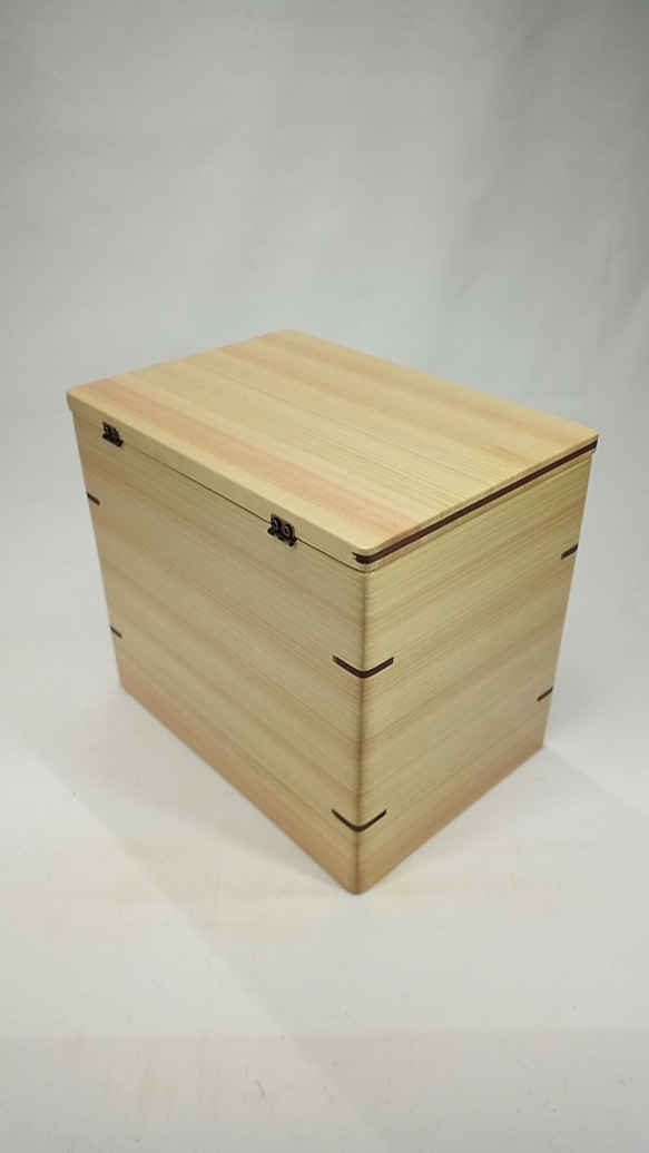木製　天然ヒノキのフタ付きダストBOX　プラケース付き　　 4枚目の画像