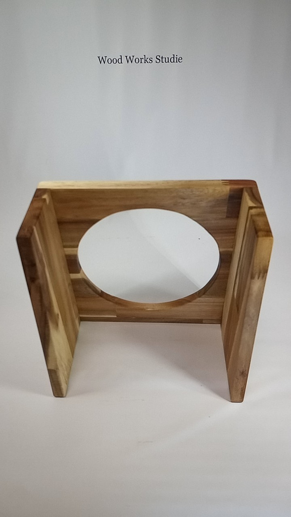 木製　中型犬用　フードテーブル　（名入れサービス） 7枚目の画像