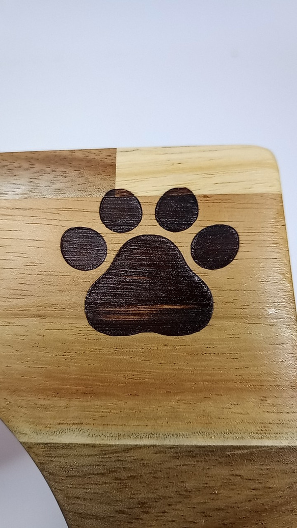木製　中型犬用　フードテーブル　（名入れサービス） 9枚目の画像