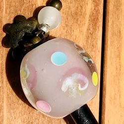可愛いピンクのとんぼ玉かんざし　ガラスでカラフル水玉模様　 1枚目の画像