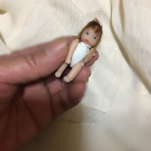 樹脂粘土 一つ目の女の子