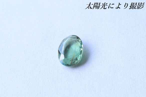 超希少石 天然アレキサンドライト ルース 1.135ct 宝石ソーティング付き 1枚目の画像