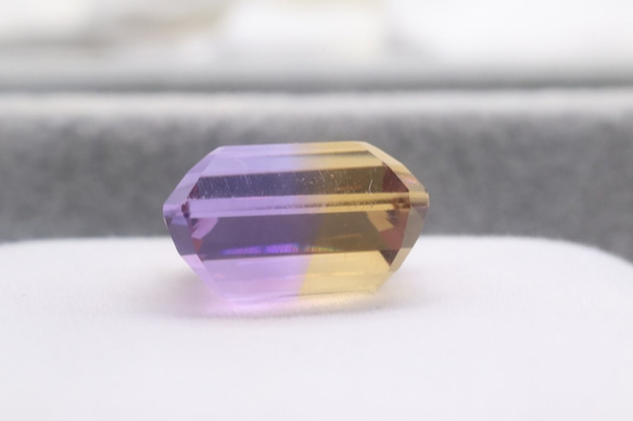 天然アメトリン 9.96ct ルース スクエア 4枚目の画像