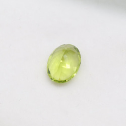 天然ペリドット 1.78ct ルース 7枚目の画像