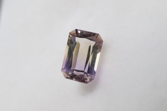 天然アメトリン 0.93ct ルース スクエア 1枚目の画像