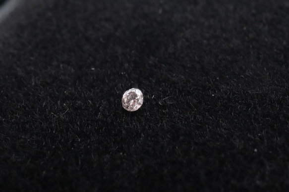 天然ピンクダイヤモンド 0.02ct ルース 4月誕生石 3枚目の画像