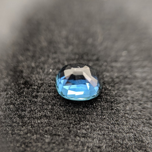 天然サファイア 1.044ct ルース 宝石鑑別書付き（中央宝石研究所 